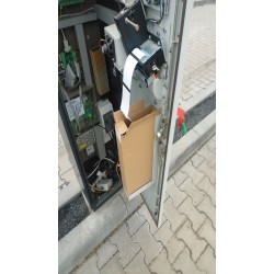 Bilety parkingowe szlabanowe z czarnym znacznikiem i perforacją 58x86mm op.6000 NICE*